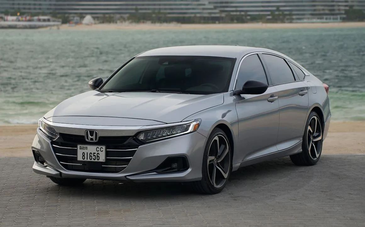 Honda Accord Sport rental Dubai 1
