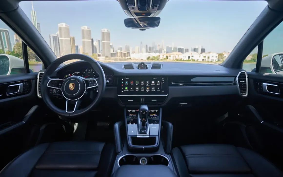 Porsche Cayenne rental Dubai 6