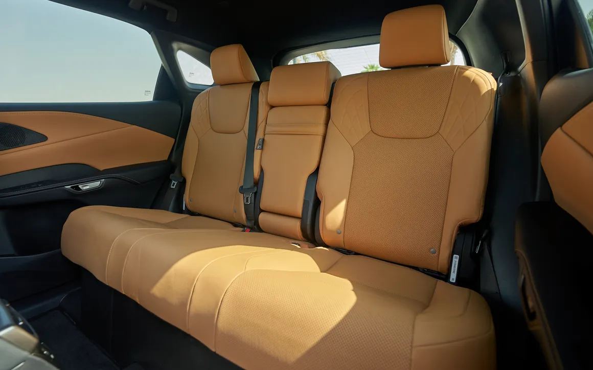 Lexus RX 350 rental Dubai 5