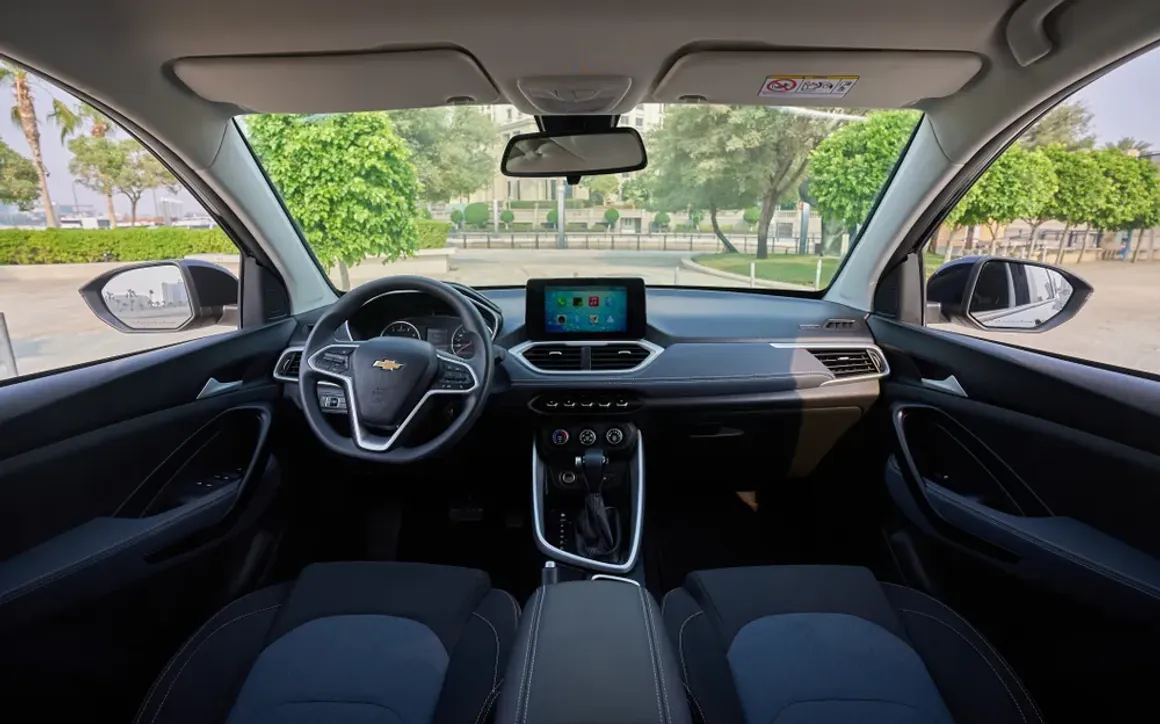 Chevrolet Captiva rental Dubai 6