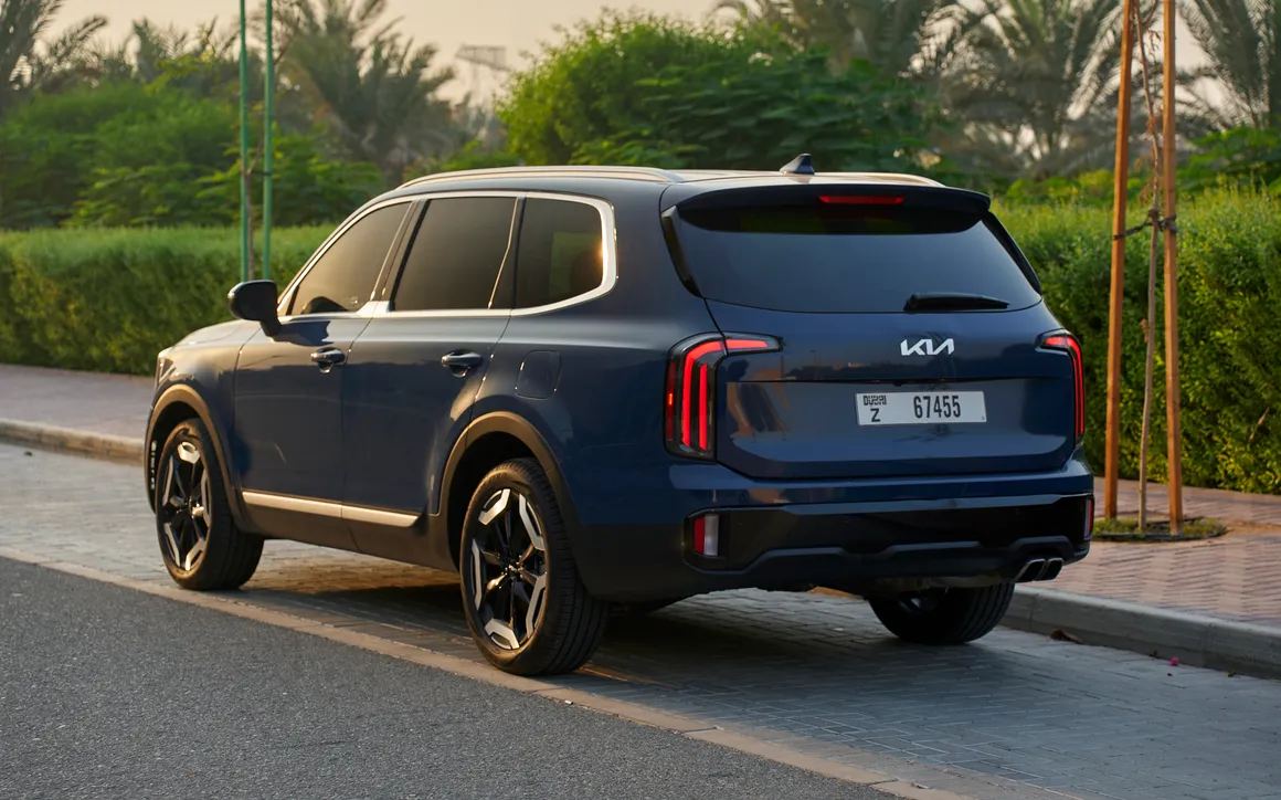 Kia Telluride rental Dubai 3