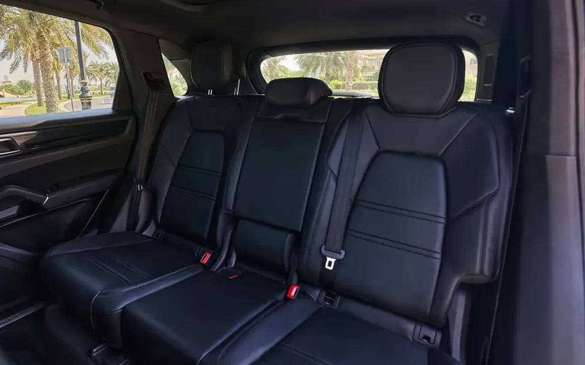 Porsche Cayenne rental Dubai 5