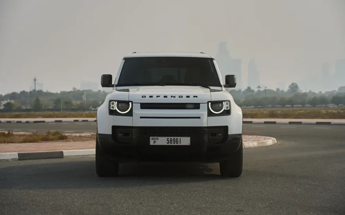 Land Rover Defender 110 rental Dubai 2