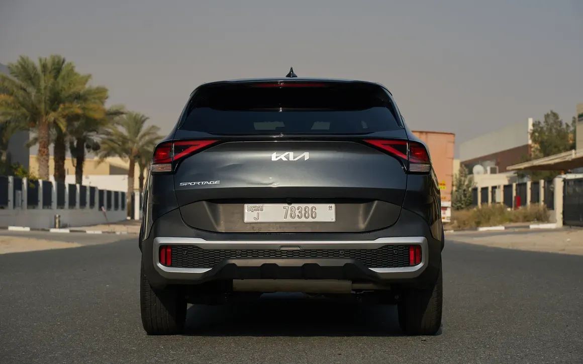 Kia Sportage rental Dubai 4