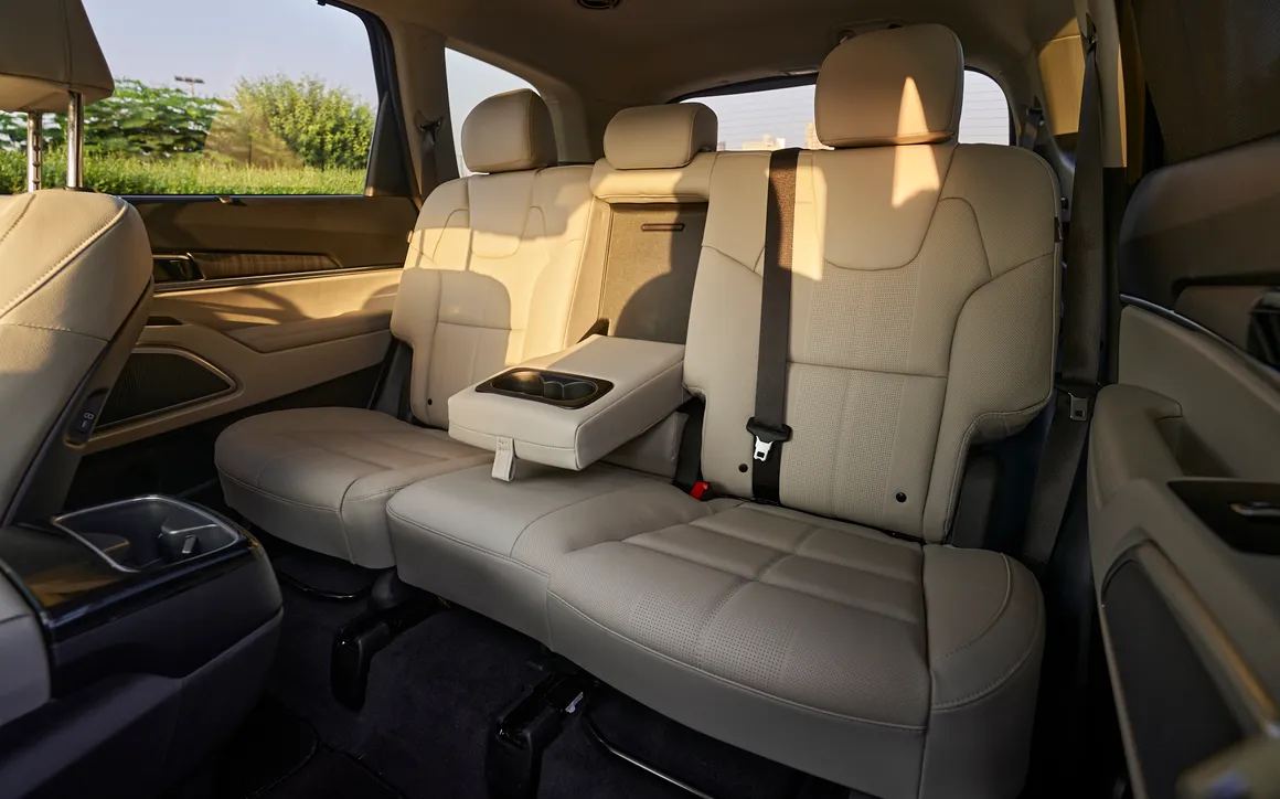 Kia Telluride rental Dubai 5