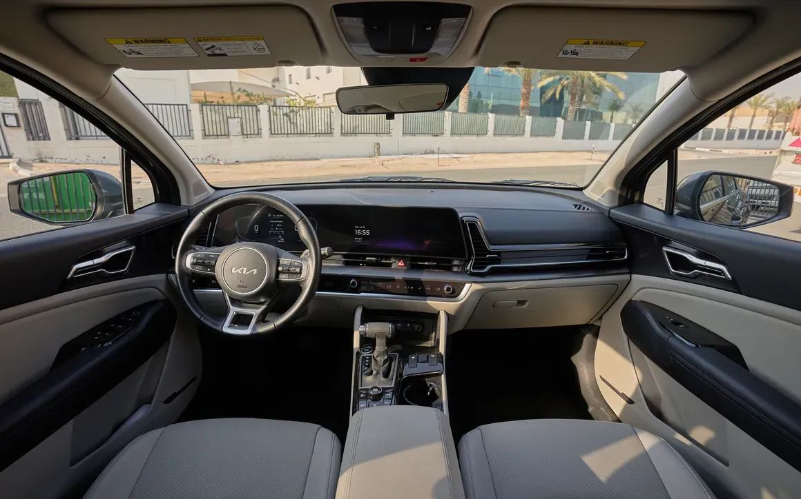 Kia Sportage rental Dubai 5