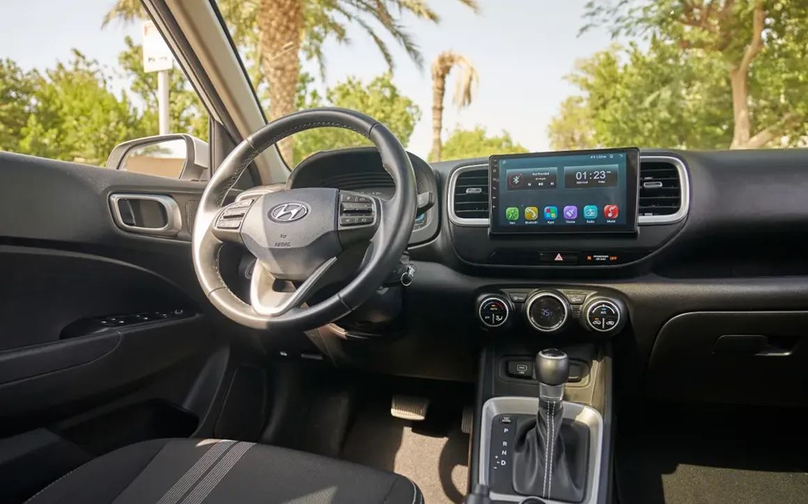 Hyundai Venue rental Dubai 5