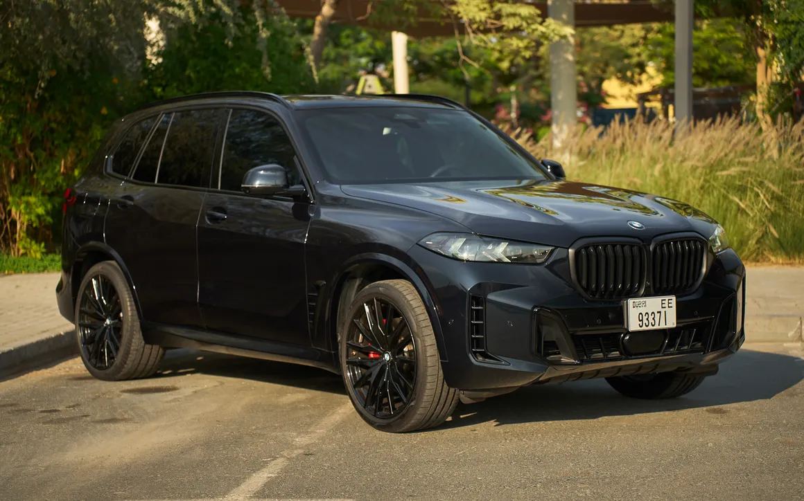 BMW X5 xDrive40i rental Dubai 1