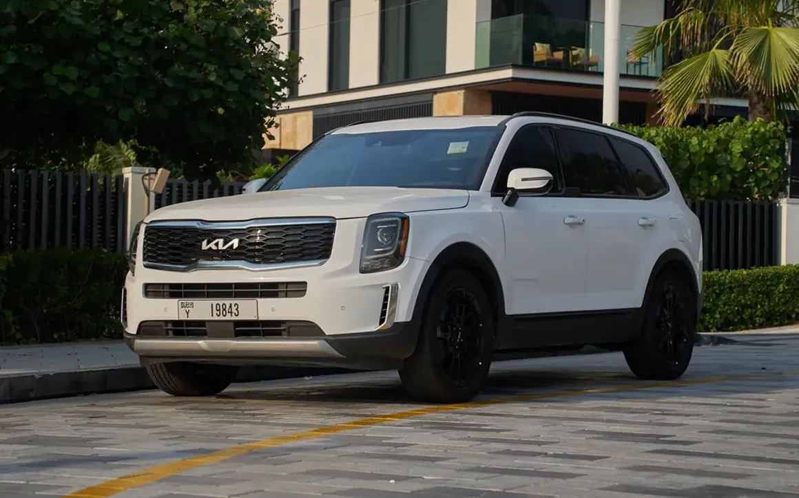 Kia Telluride rental Dubai 1